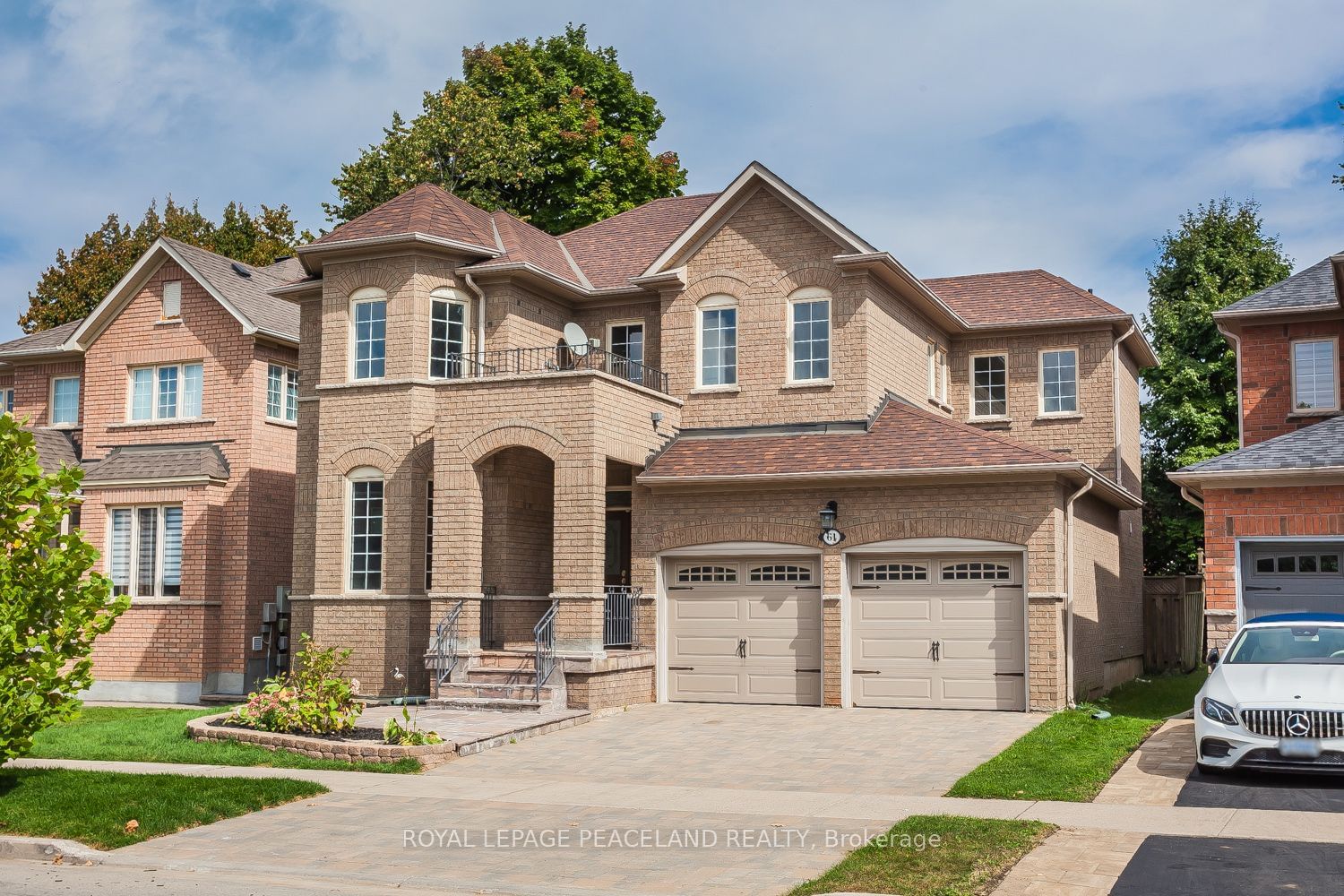 Detached House for sale at 61 Grand Oak Drive, Richmond Hill, Oak Ridges, L4E 4A2 - MLS: N11934830