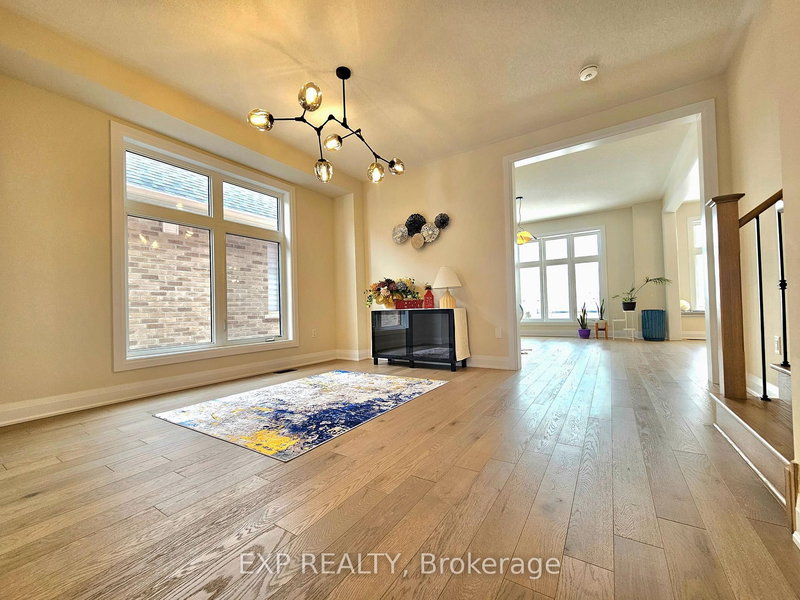 33 John Dallimore Dr, Georgina, L4P 0S6 | Image 3