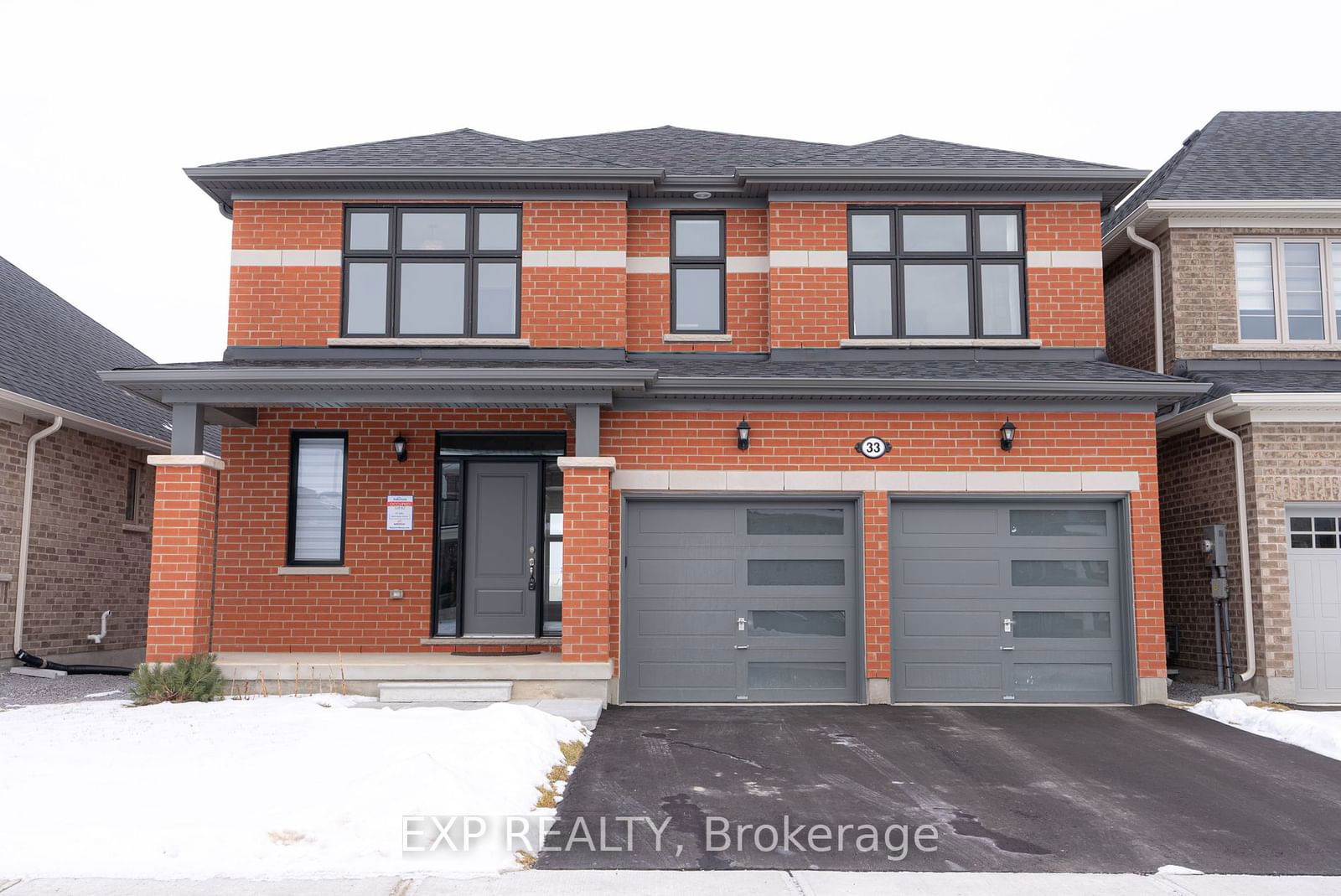 Detached House for sale at 33 John Dallimore Drive, Georgina, Keswick South, L4P 0S6 - MLS: N11935051