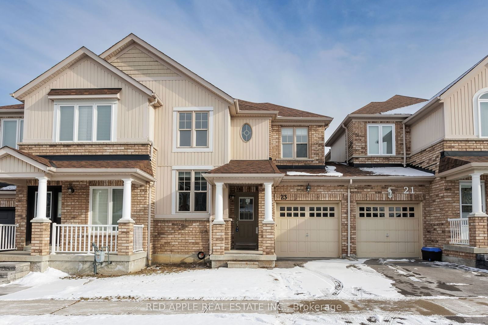 Townhouse leased at 23 Ulson Drive, Richmond Hill, Oak Ridges, L4C 4M6 - MLS: N11935545