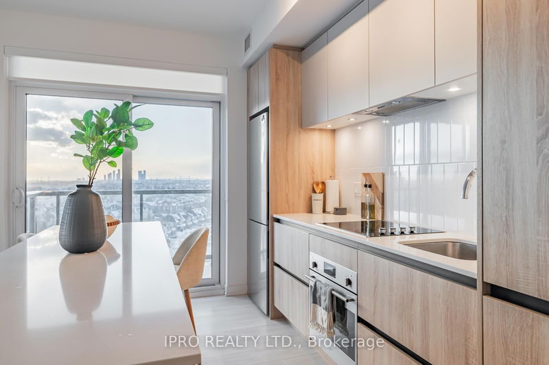 home for sale on 1422-7950 Bathurst Street
