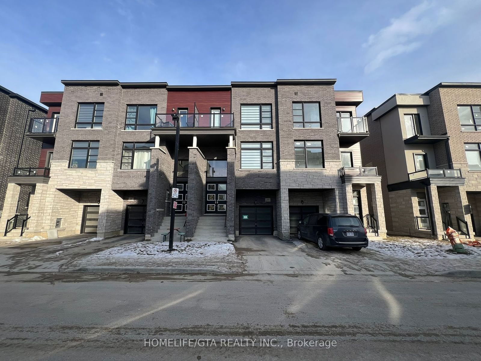 Townhouse leased at 25 Inverary Crescent, Vaughan, Elder Mills, L4H 5G8 - MLS: N11936189