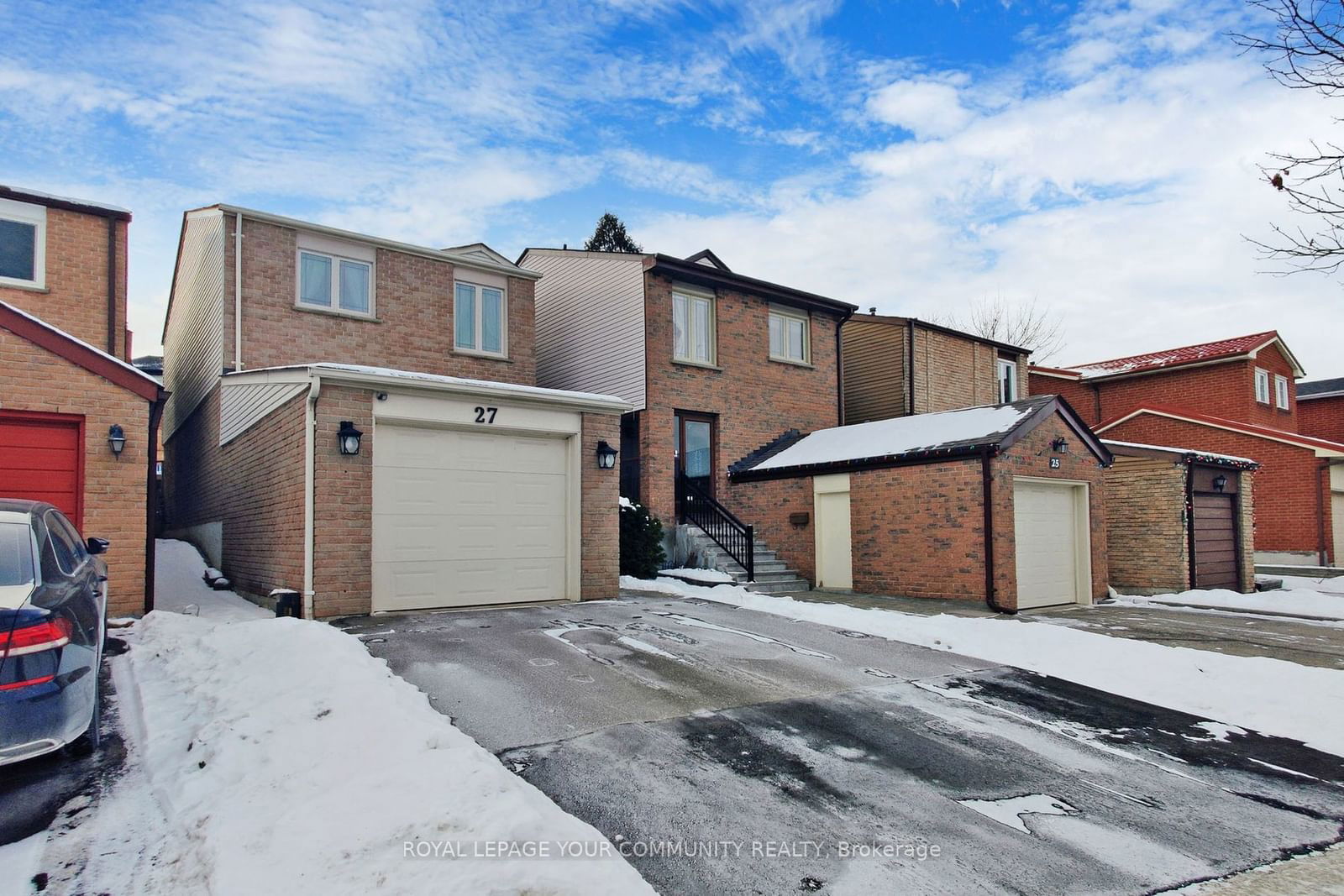 Detached House sold at 27 Riviera Drive, Vaughan, Glen Shields, L4K 2H9 - MLS: N11936234