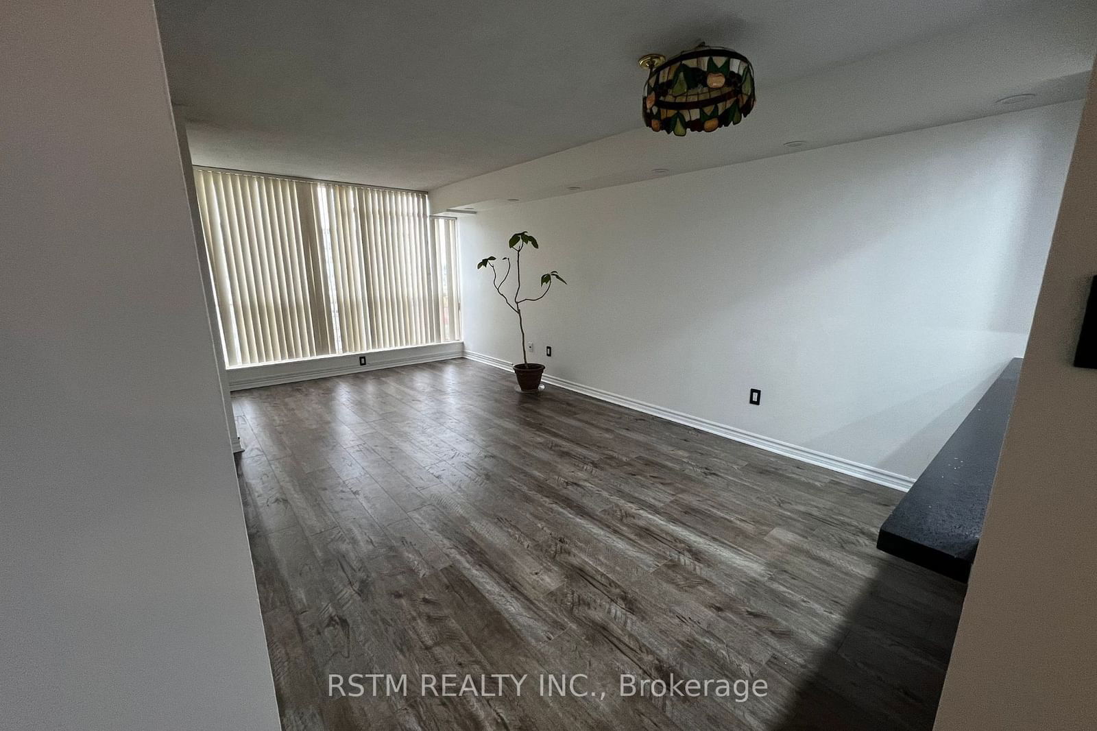 Condo for sale at 808-175 Cedar Avenue, Richmond Hill, Harding, L4C 9V3 - MLS: N11936773