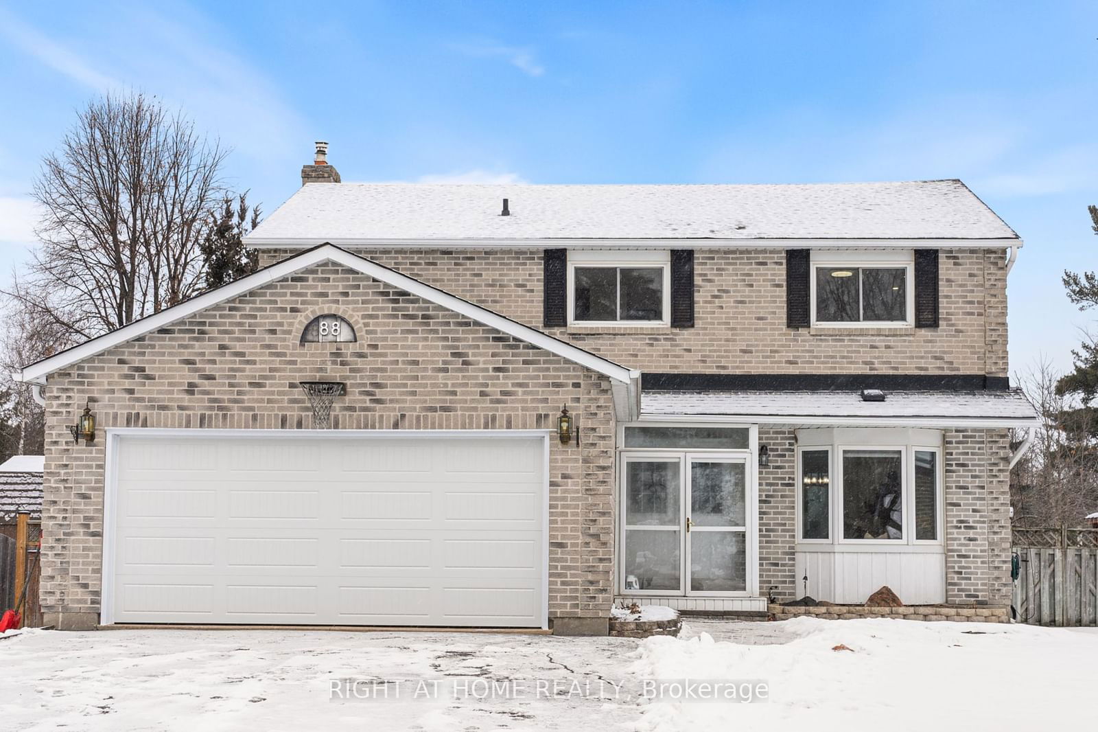 Detached House for sale at 88 Oriole Drive, East Gwillimbury, Holland Landing, L9N 1H3 - MLS: N11936819