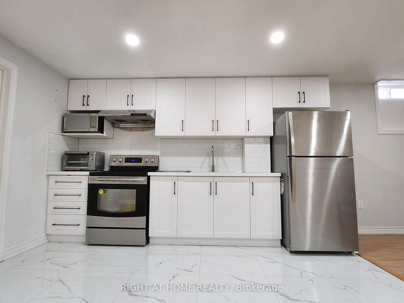 home for lease on 63 James Parrott Avenue