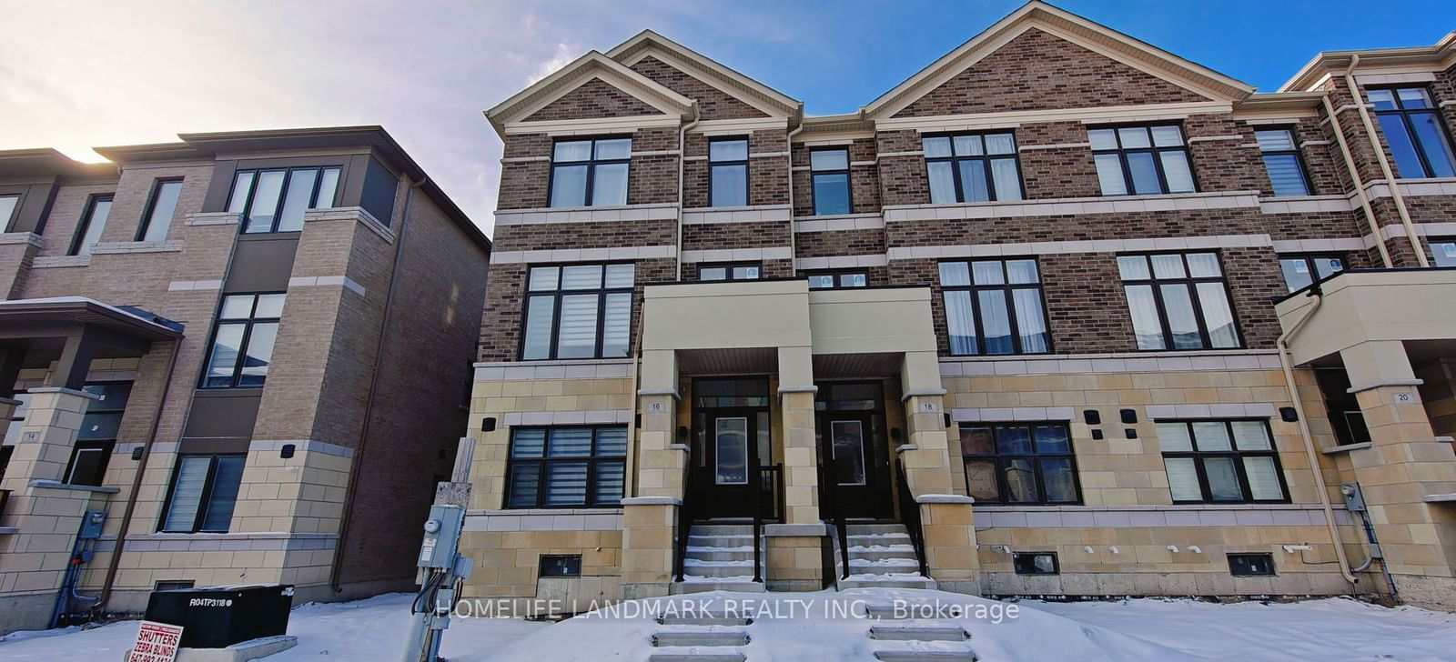 Townhouse for lease at 16 Kahshe Lane, Richmond Hill, Rural Richmond Hill, L4S 0N7 - MLS: N11936910