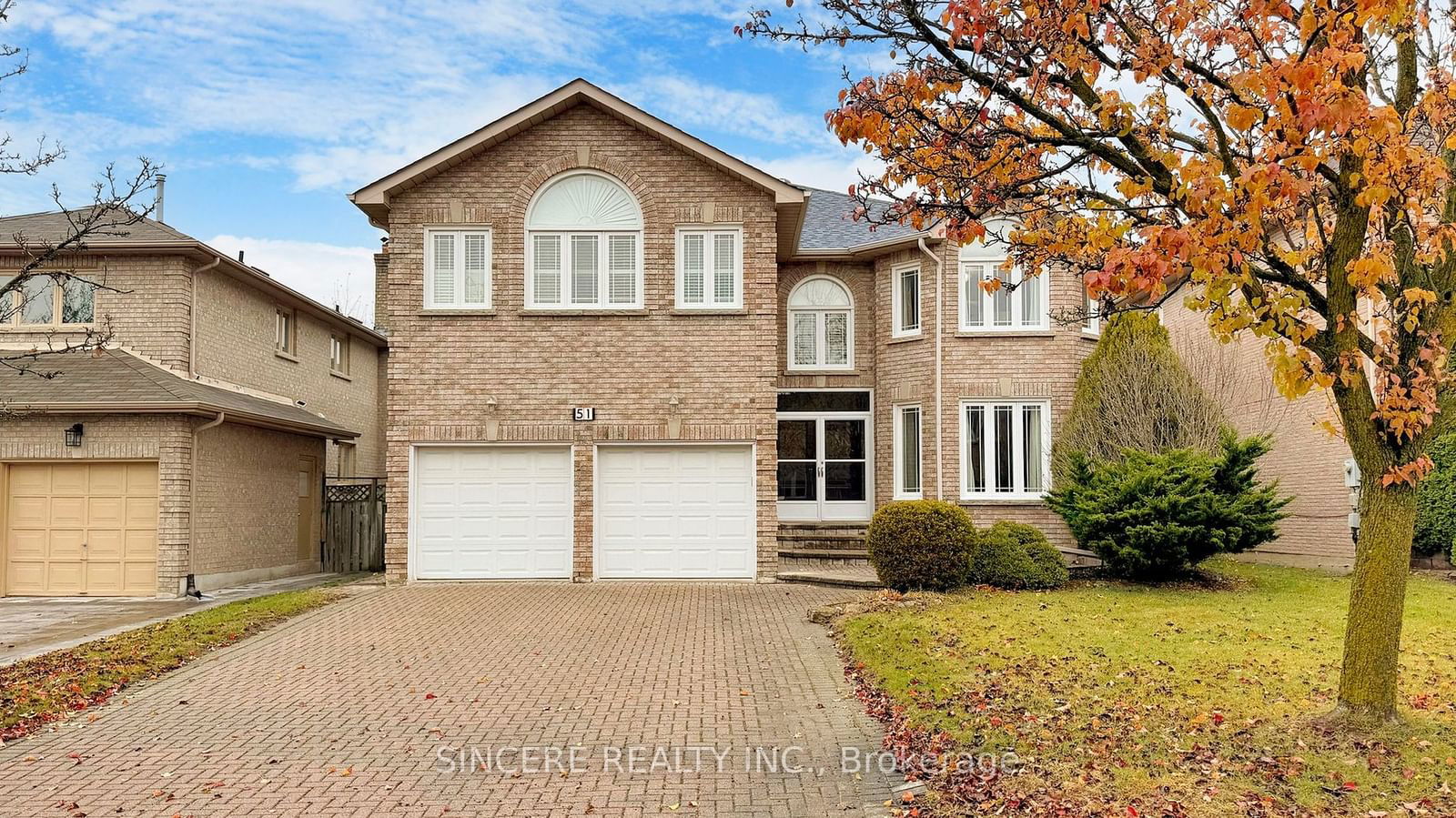 Detached House for sale at 51 Sheila Crescent, Richmond Hill, Doncrest, L4B 3A1 - MLS: N11937026