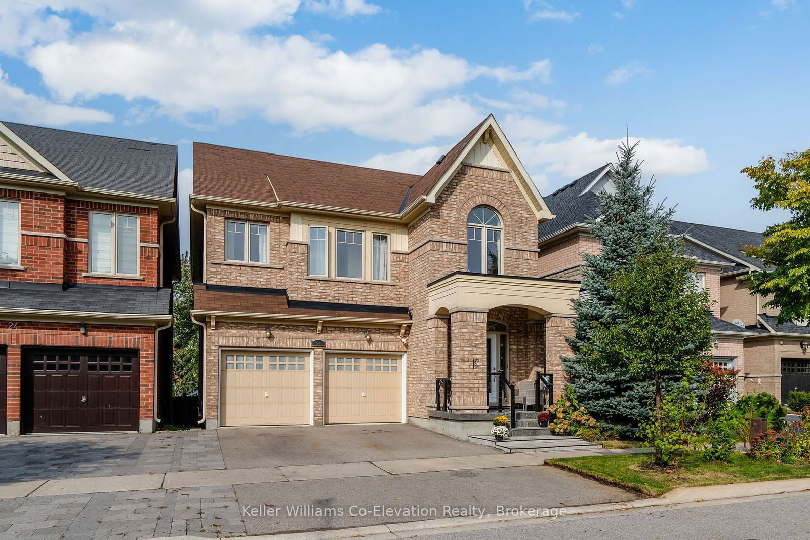 Detached House for sale at 26 Homerton Avenue, Richmond Hill, Oak Ridges, L4E 0W2 - MLS: N11937171