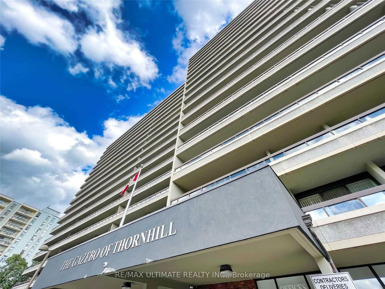 Condo for sale at 912-8111 Yonge Street, Markham, Royal Orchard, L3T 4V9 - MLS: N11937486