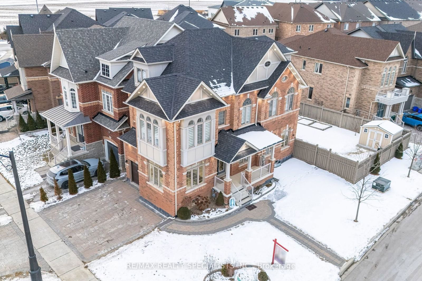 Detached House sold at 209 Kincardine Street, Vaughan, Kleinburg, L4H 3N5 - MLS: N11937818