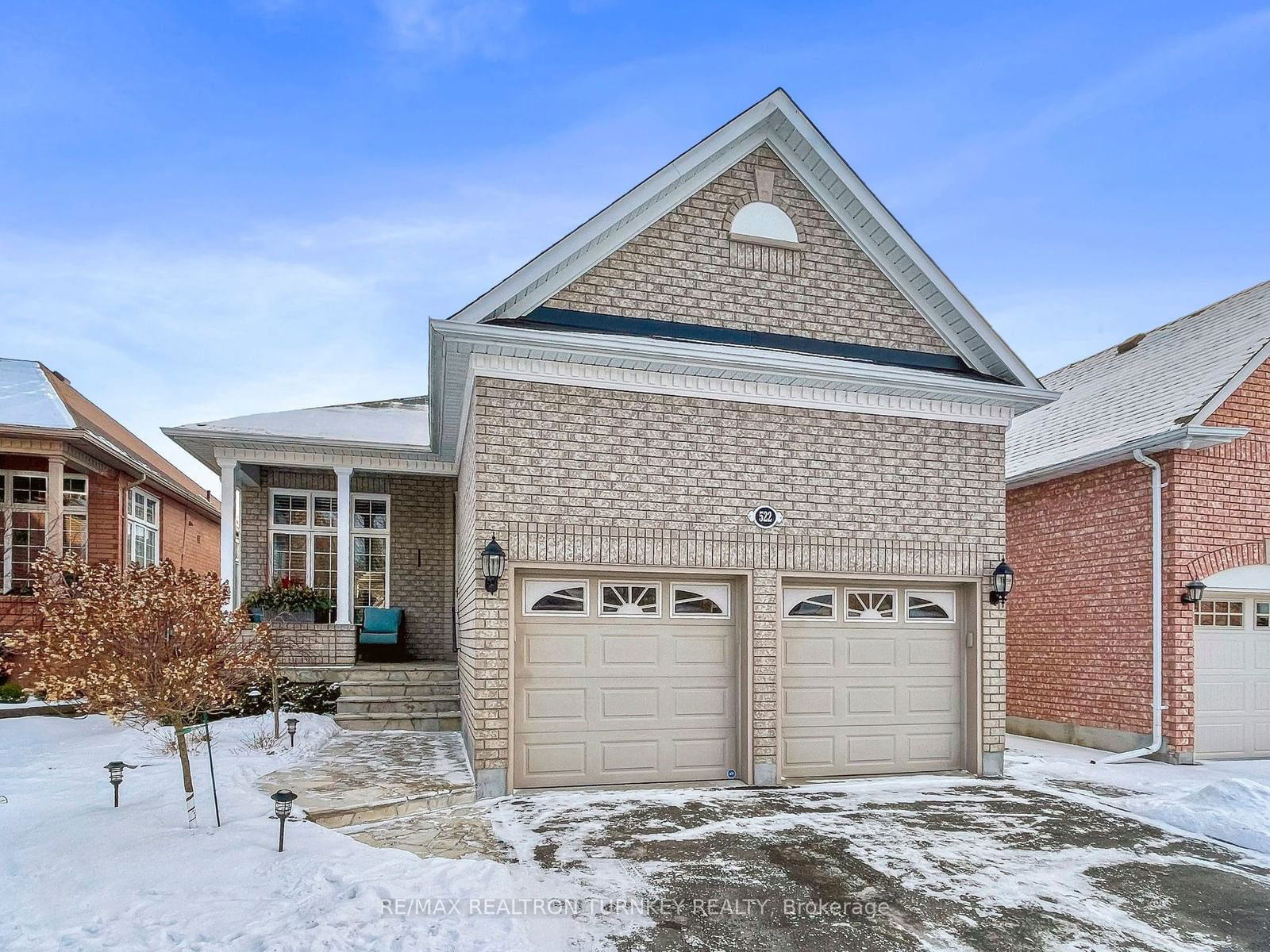 Detached House sold at 522 Brookstone Place, Newmarket, Stonehaven-Wyndham, L3X 2H3 - MLS: N11937841