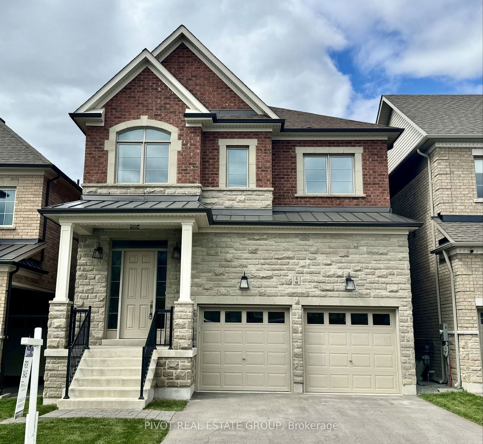 Detached House for sale at 4 Clara May Avenue, East Gwillimbury, Sharon, L9N 0R4 - MLS: N11938383