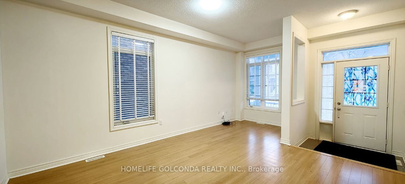 21 Chokecherry Cres, Markham, L6E 0J5 | Image 2