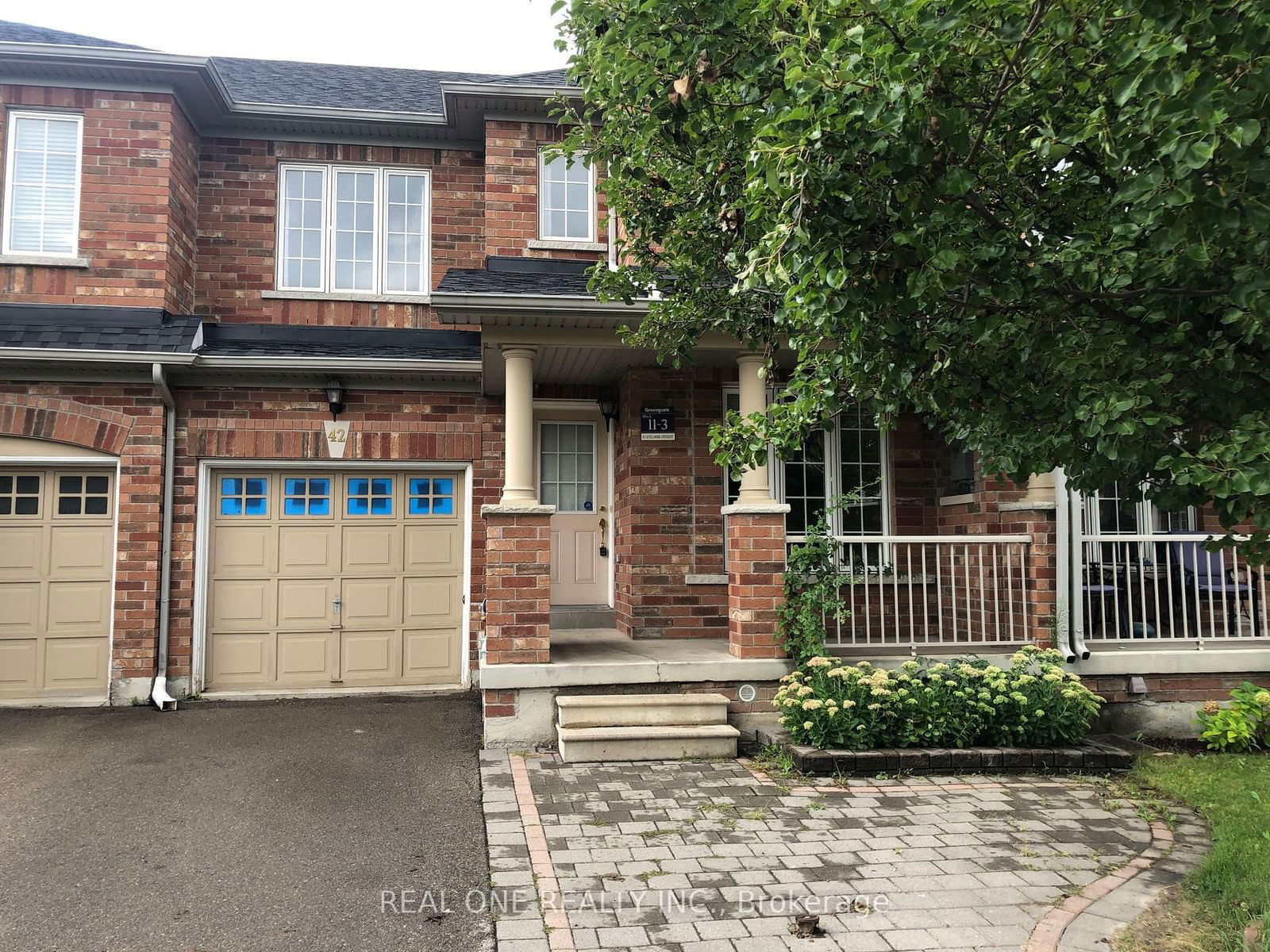 Townhouse for lease at 42 Levellands Crescent, Richmond Hill, Langstaff, L4B 0A5 - MLS: N11938713