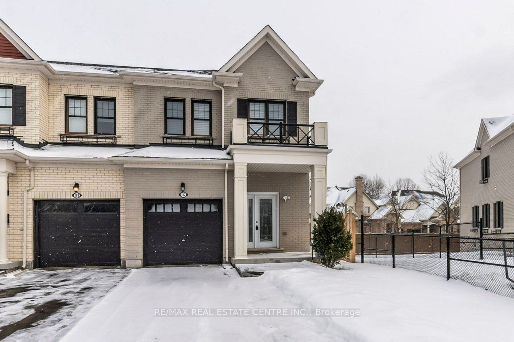 Townhouse for sale at 182 Boadway Crescent, Whitchurch-Stouffville, Stouffville, L4A 1Y5 - MLS: N11938746