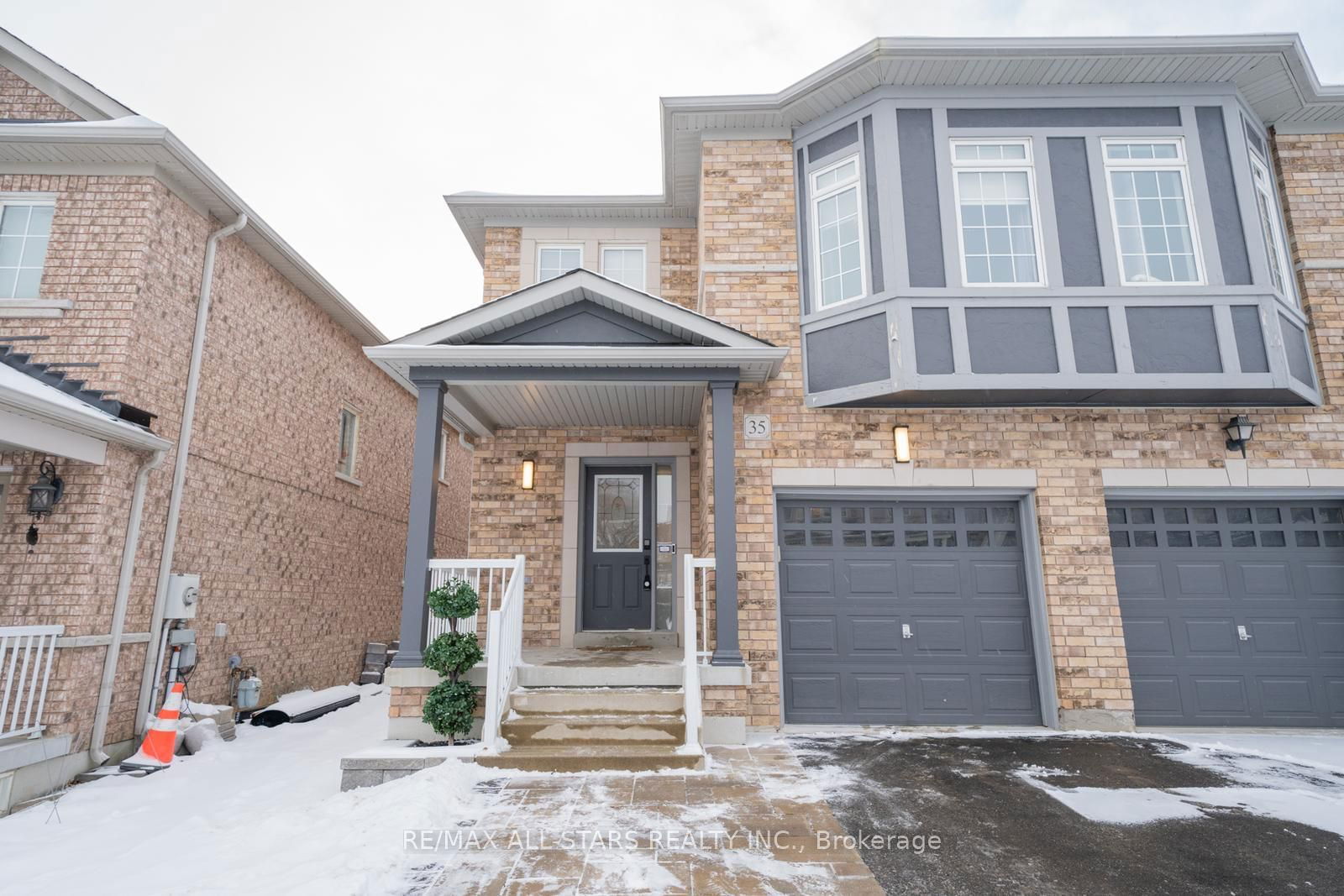 Semi-Detached House for sale at 35 Butterwood Lane, Whitchurch-Stouffville, Stouffville, L4A 0M7 - MLS: N11938790