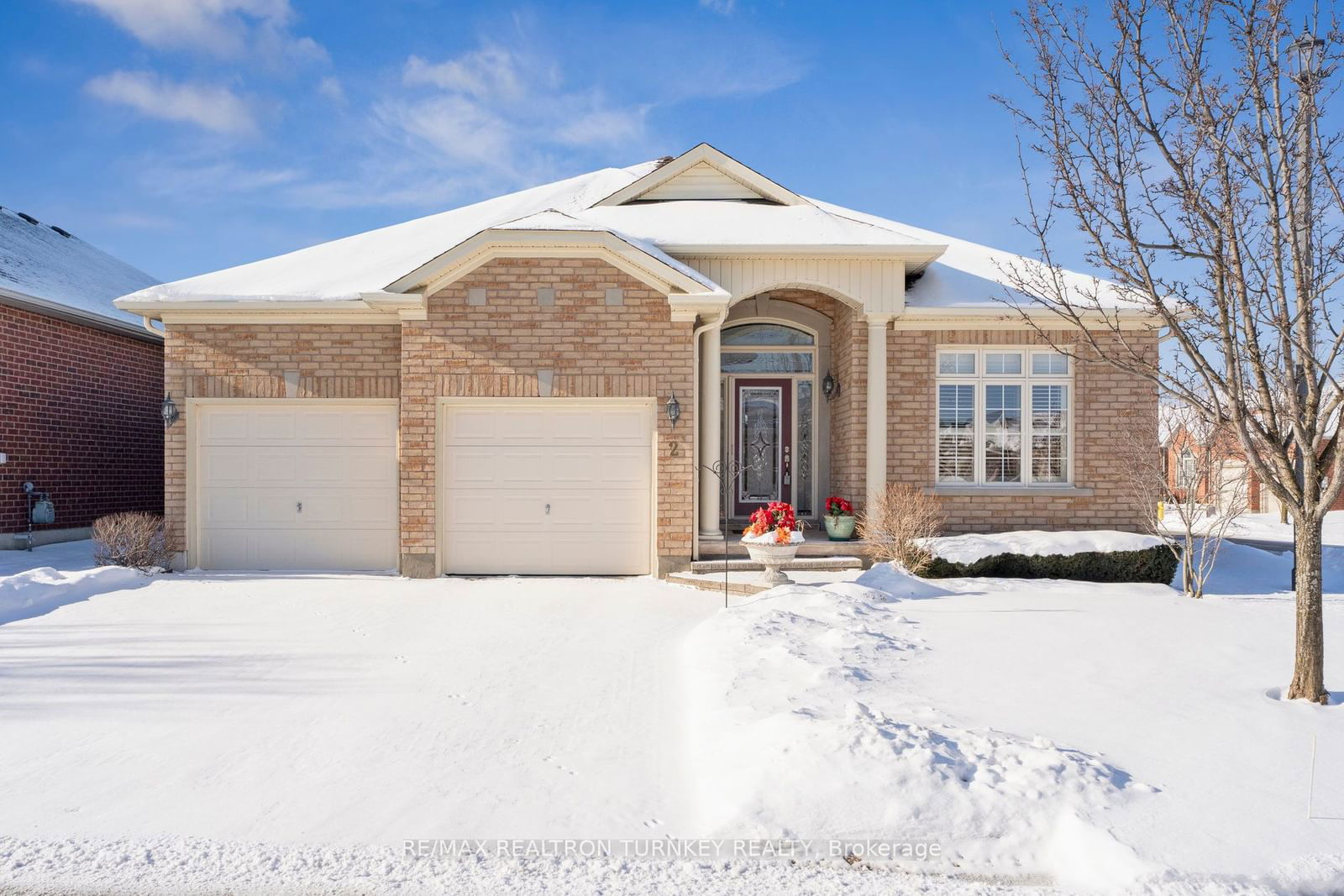 Detached House for sale at 2 Suggs Lane, Whitchurch-Stouffville, Ballantrae, L4A 0K6 - MLS: N11939451