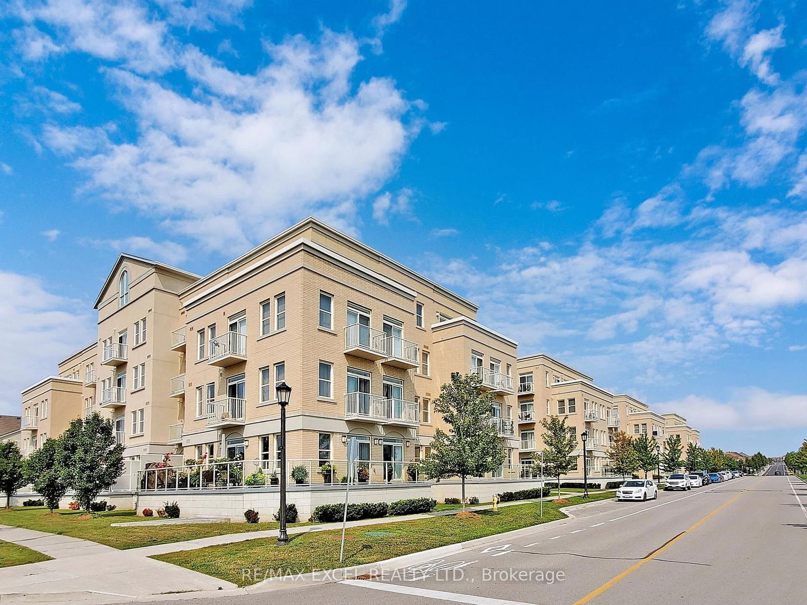 Condo sold at PH10-28 Prince Regent Street, Markham, Cathedraltown, L6C 0V5 - MLS: N11939558