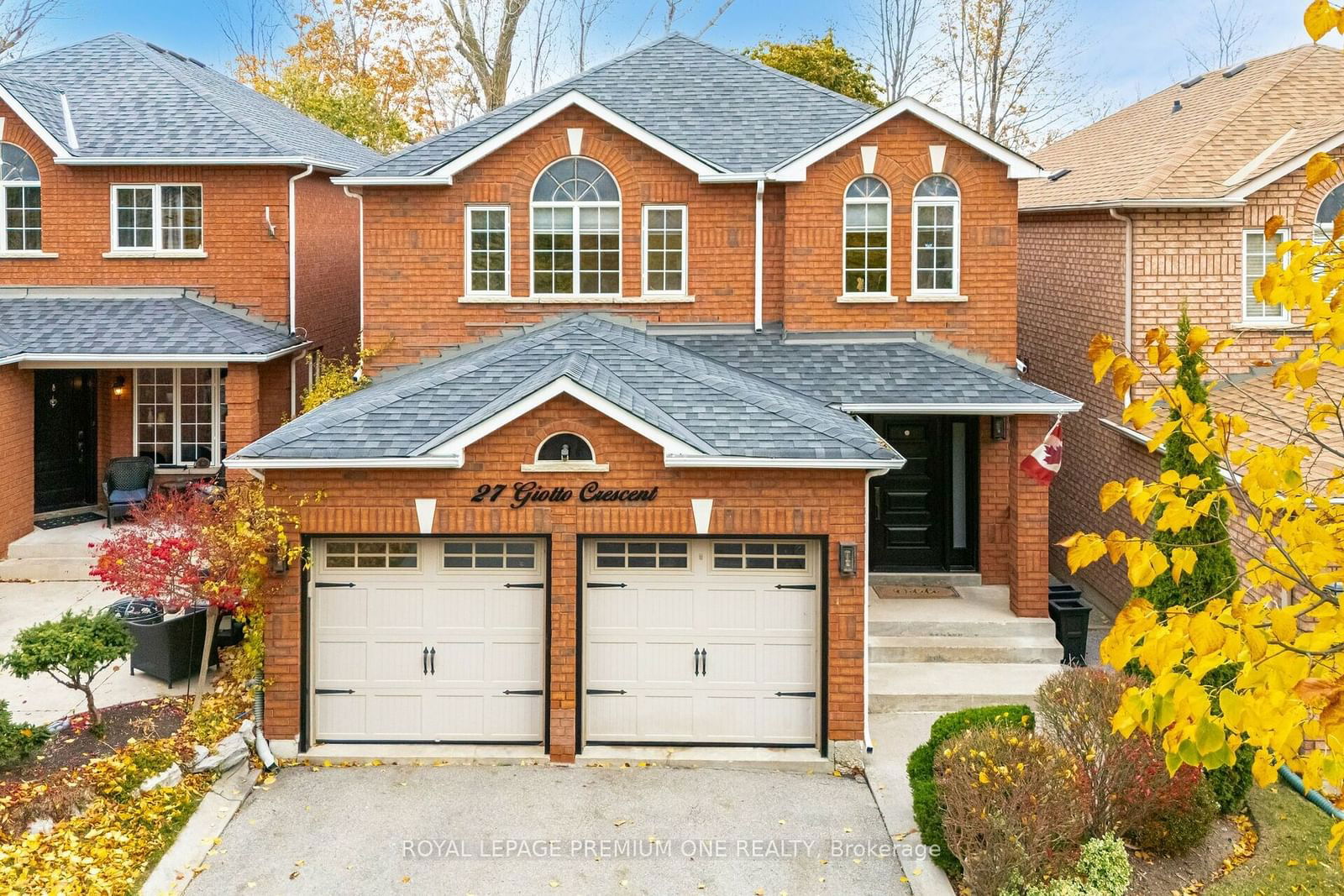 Detached House for sale at 27 Giotto Crescent, Vaughan, Maple, L6A 3N7 - MLS: N11939795