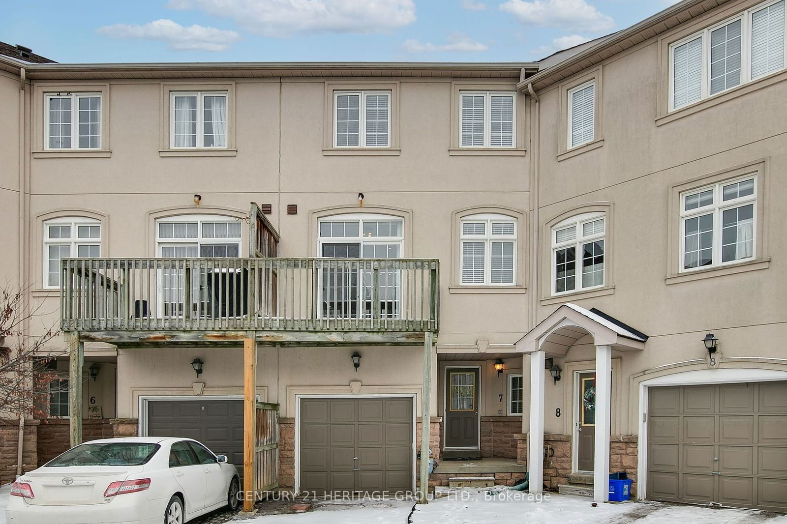 Townhouse for sale at 7-10 Post Oak Drive, Richmond Hill, Jefferson, L4E 4H8 - MLS: N11940460