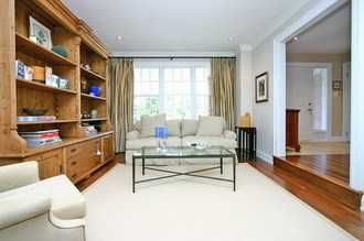 113 Longwater Chse, Markham, L3R4A9 | Image 2