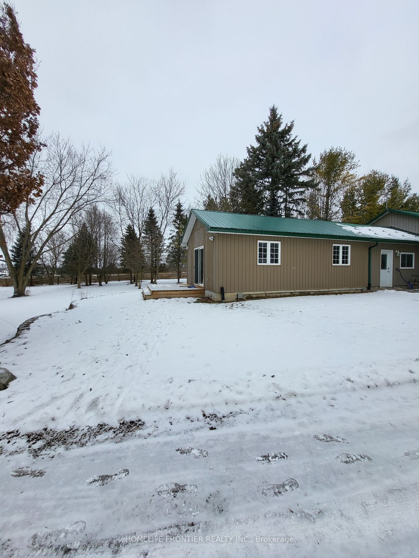 Detached House leased at 21035 Leslie Street, East Gwillimbury, Rural East Gwillimbury, L0G 1R0 - MLS: N11942144