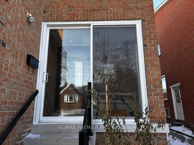 Detached House for sale at 63 New Seabury Drive, Vaughan, Glen Shields, L4K 2B7 - MLS: N11942513