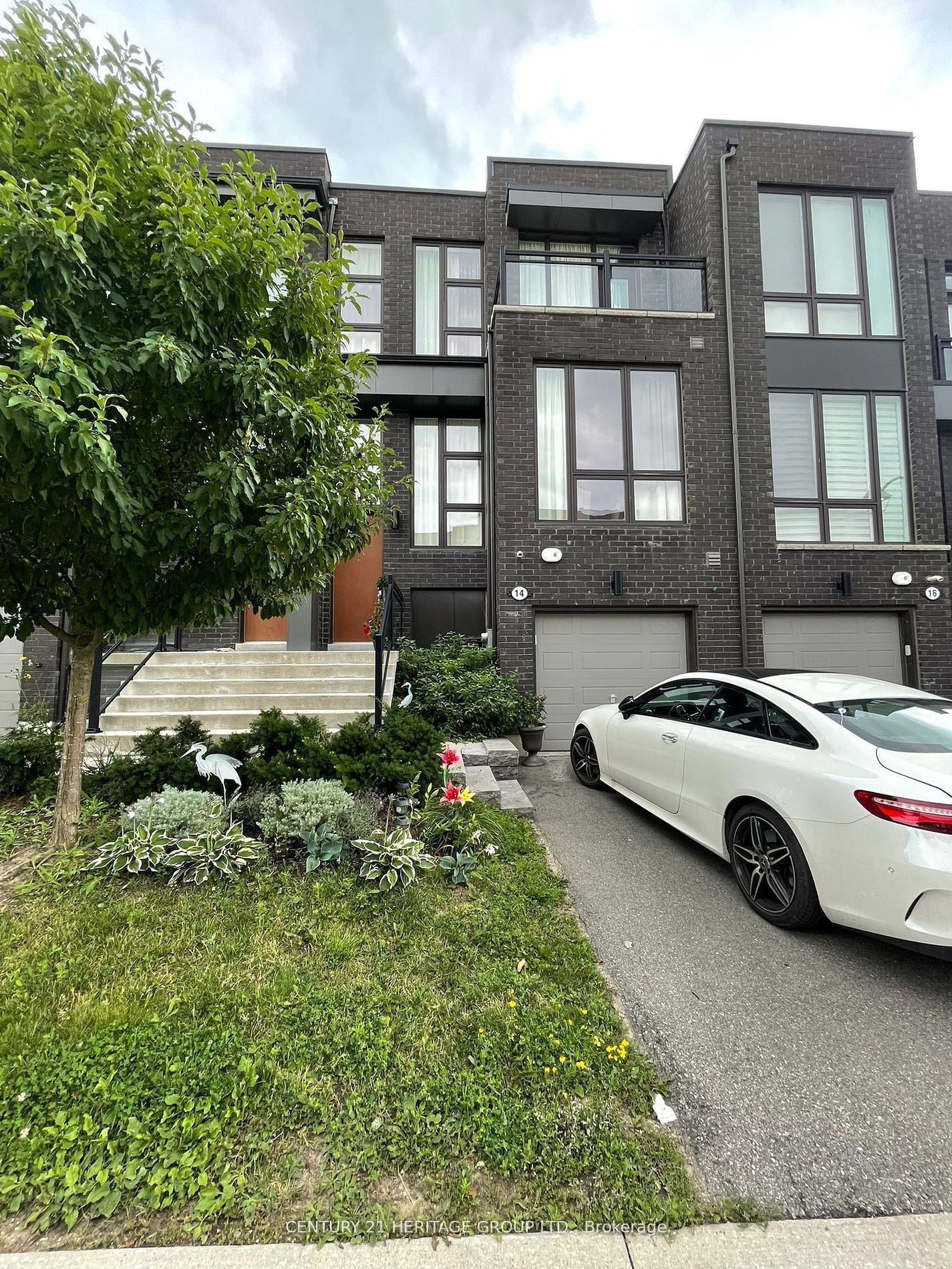 Townhouse for lease at 14 Cambray Road, Vaughan, Patterson, L4J 0K1 - MLS: N11942615