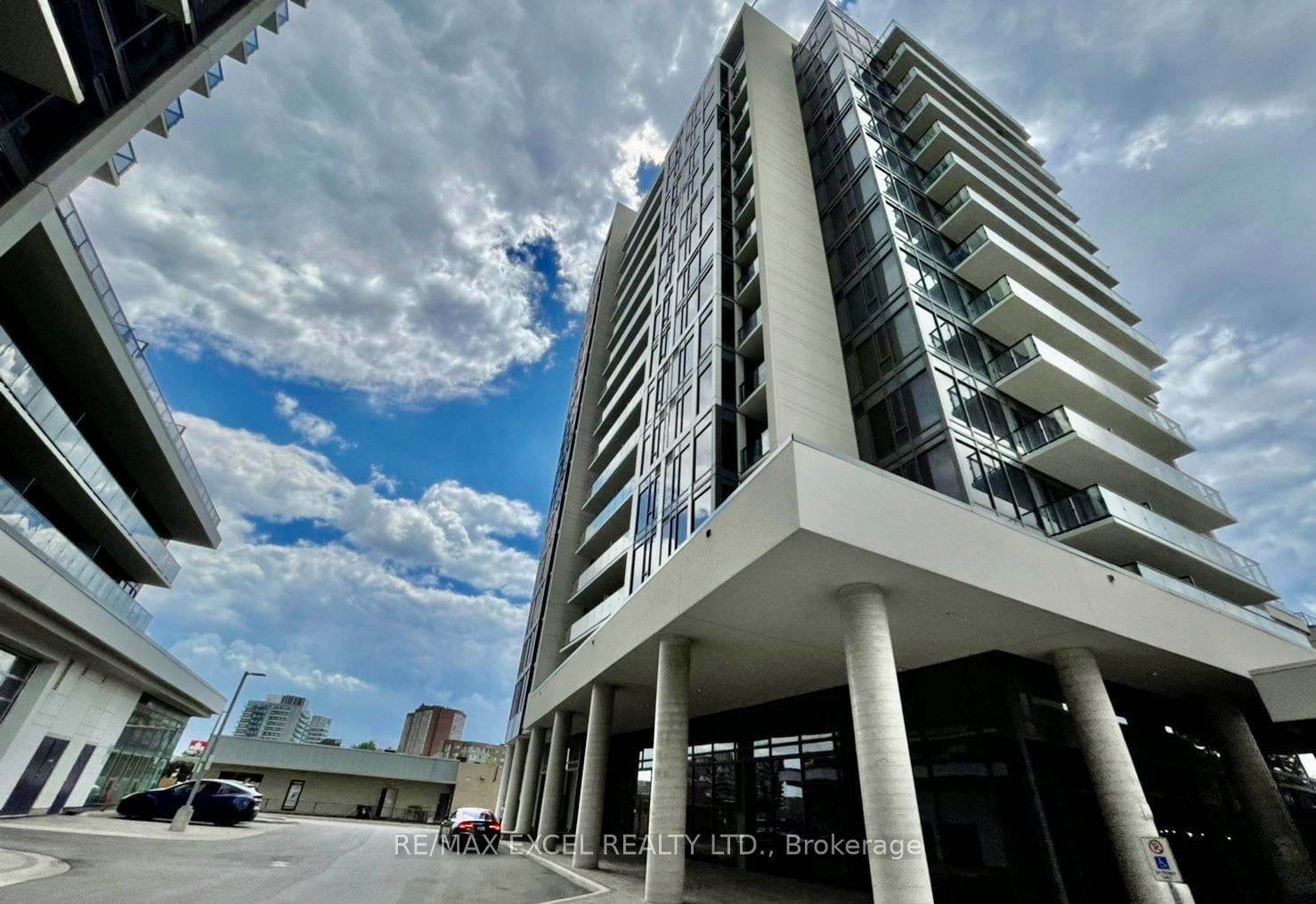 Condo for lease at 709-9618 Yonge Street, Richmond Hill, North Richvale, L4C 0X5 - MLS: N11942704