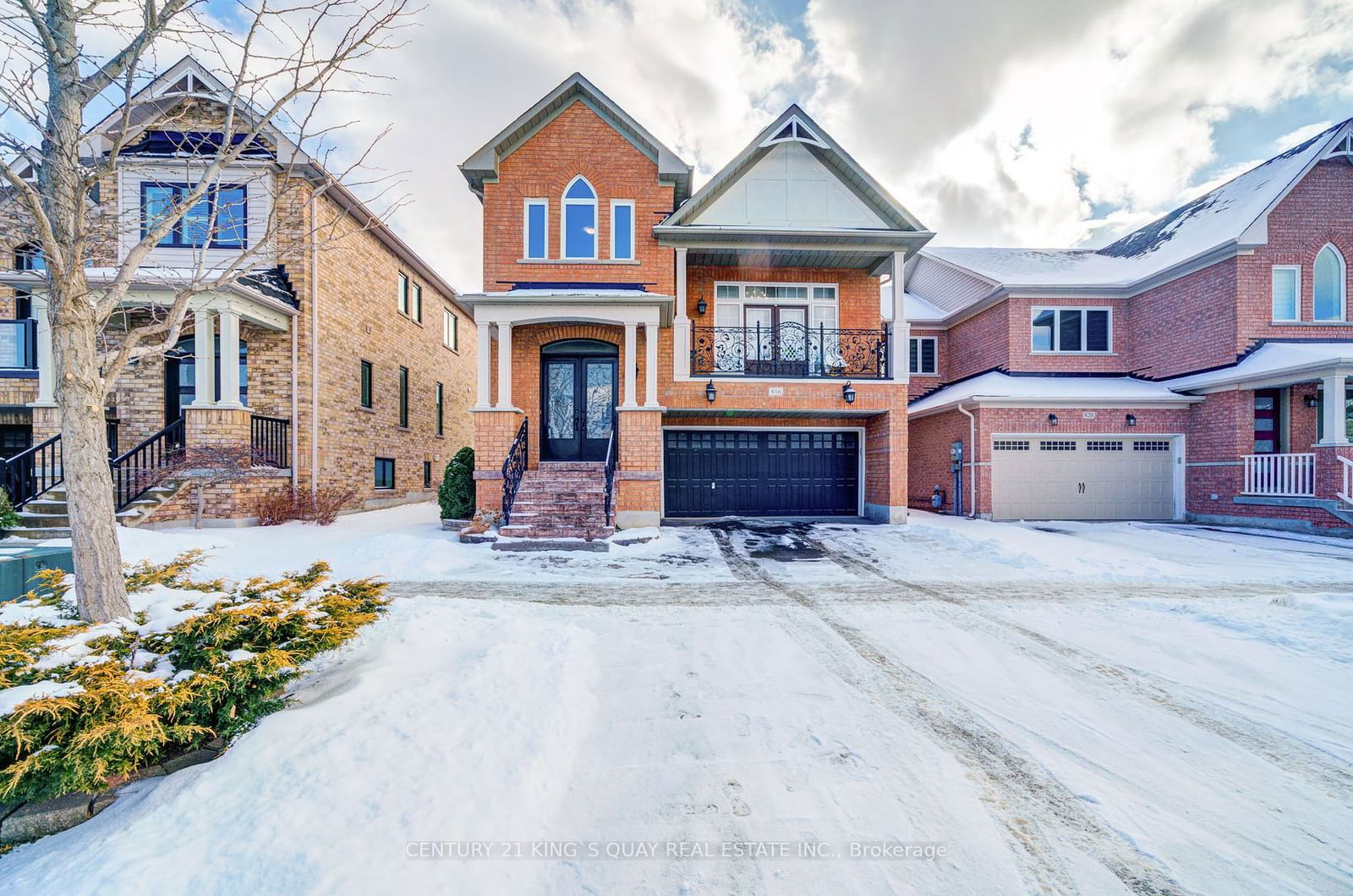 Detached House for sale at 816 Millard Street, Whitchurch-Stouffville, Stouffville, L4A 0B6 - MLS: N11943131