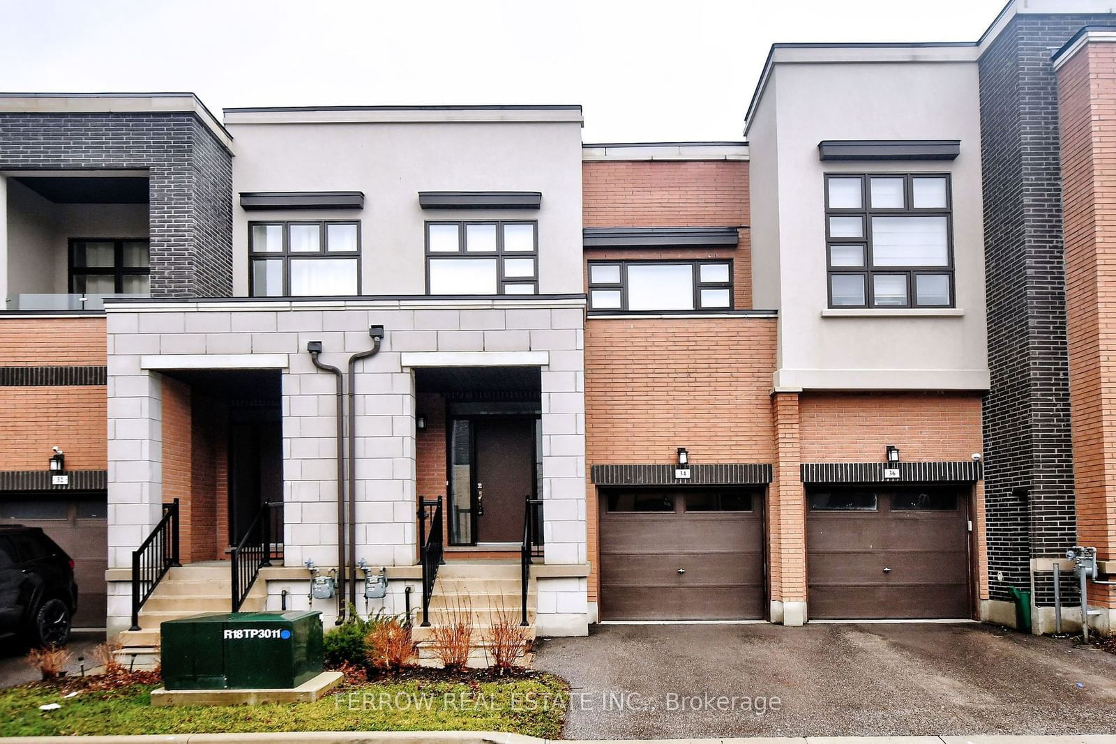 Townhouse for lease at 34 Causland Lane, Richmond Hill, Devonsleigh, L4C 0H8 - MLS: N11943216