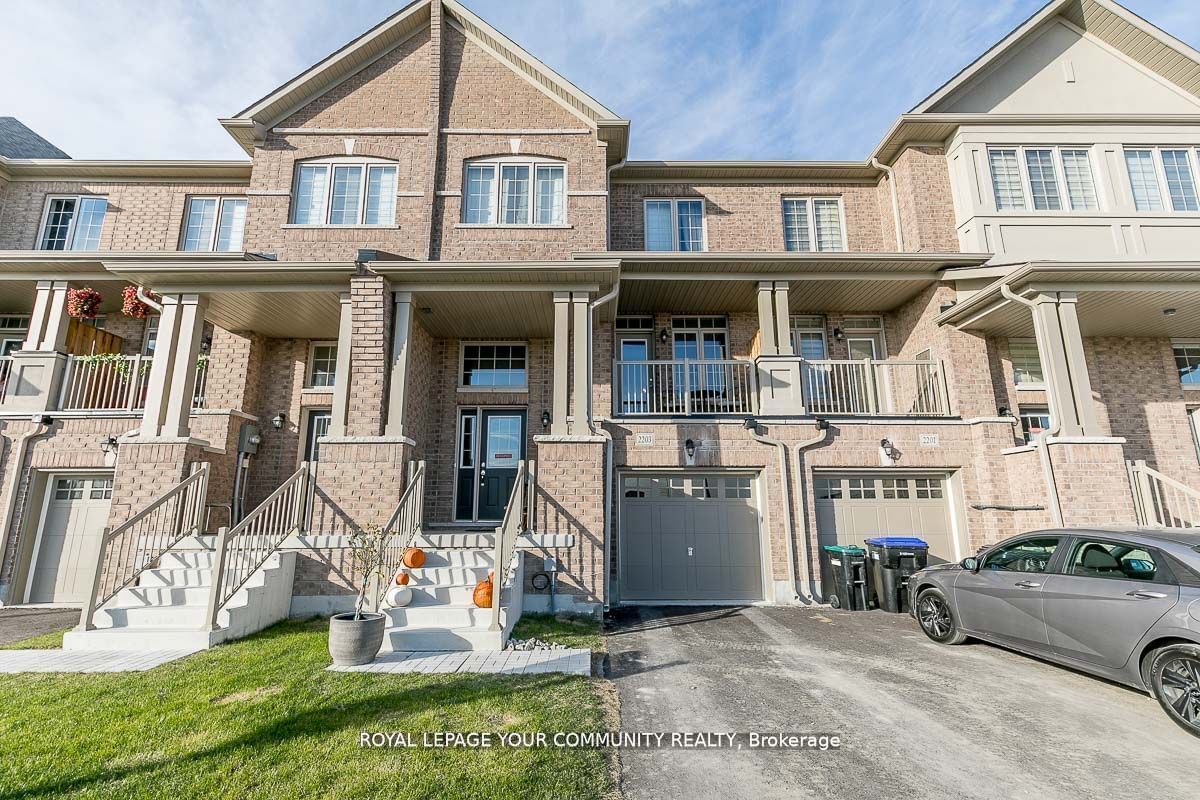 Townhouse leased at 2203 Grainger Loop, Innisfil, Alcona, L9S 0N1 - MLS: N11943281