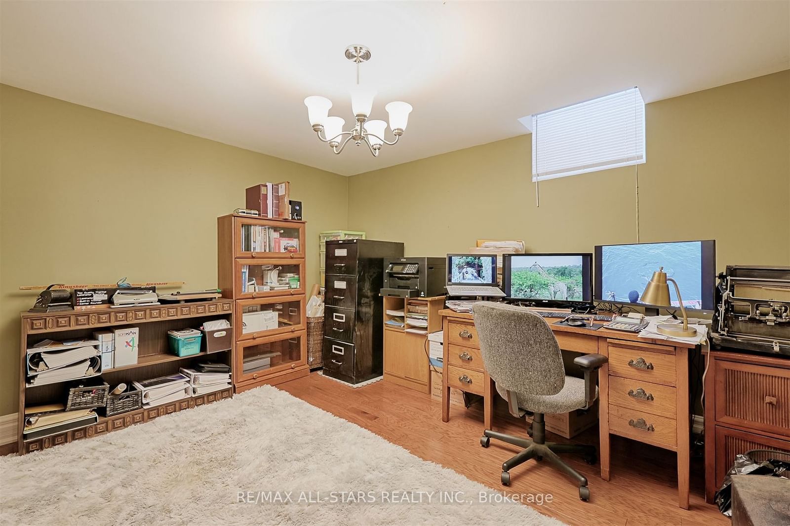 Listing Image 35