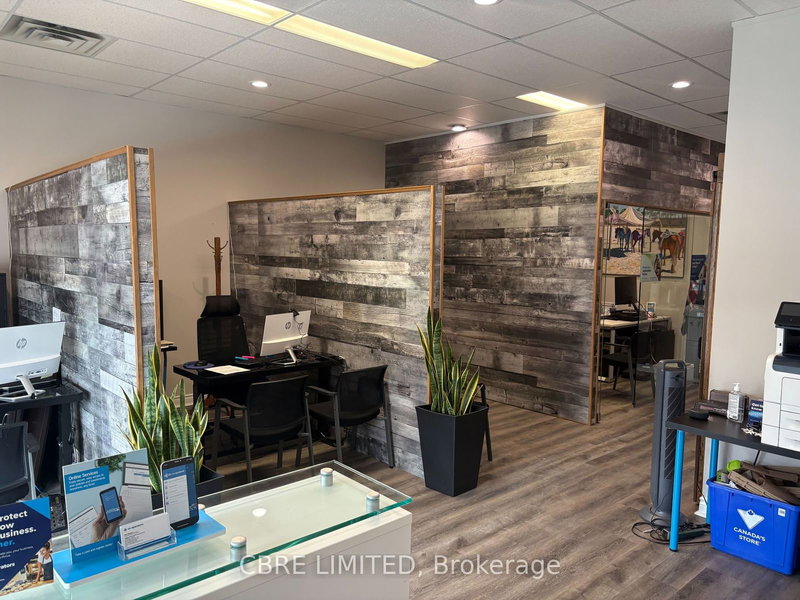 6358 Main St, Whitchurch-Stouffville, L4A 1G9 | Image 3