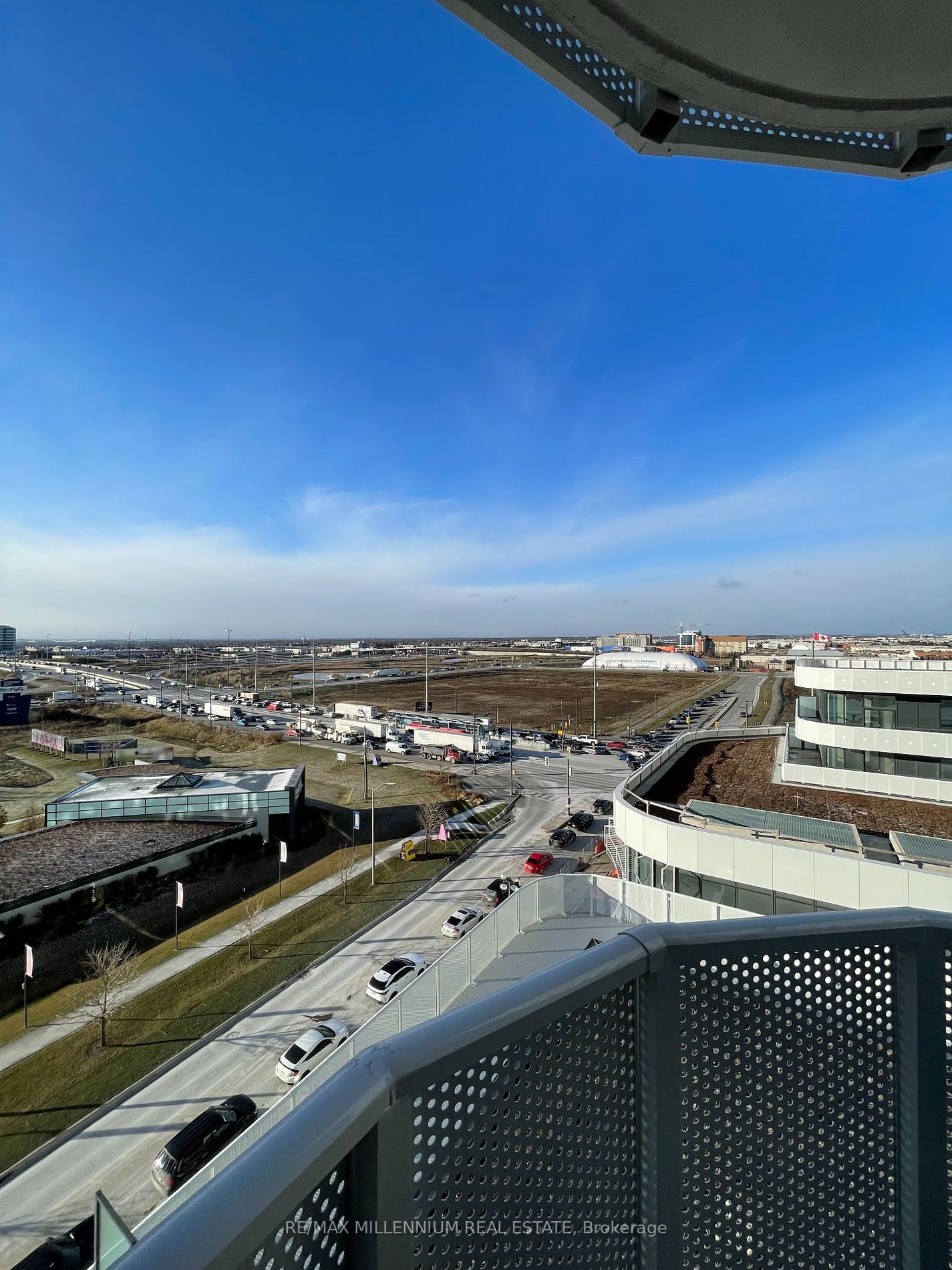 Condo leased at 911-195 Commerce Street, Vaughan, Vaughan Corporate Centre, L4K 5Z7 - MLS: N11944351