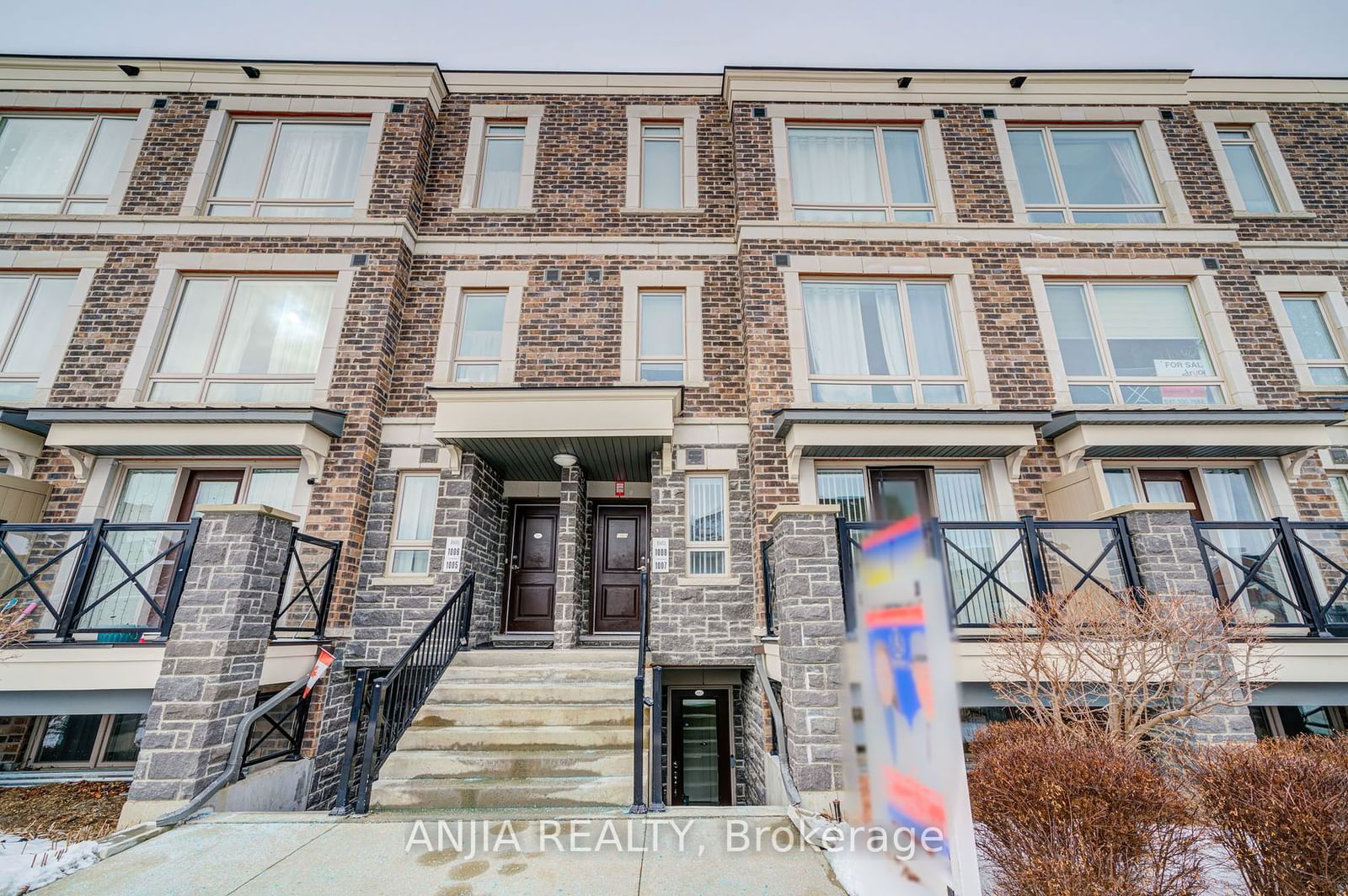 Townhouse for sale at 1007-55 Lindcrest Manr, Markham, Cornell, L6B 0A1 - MLS: N11945156