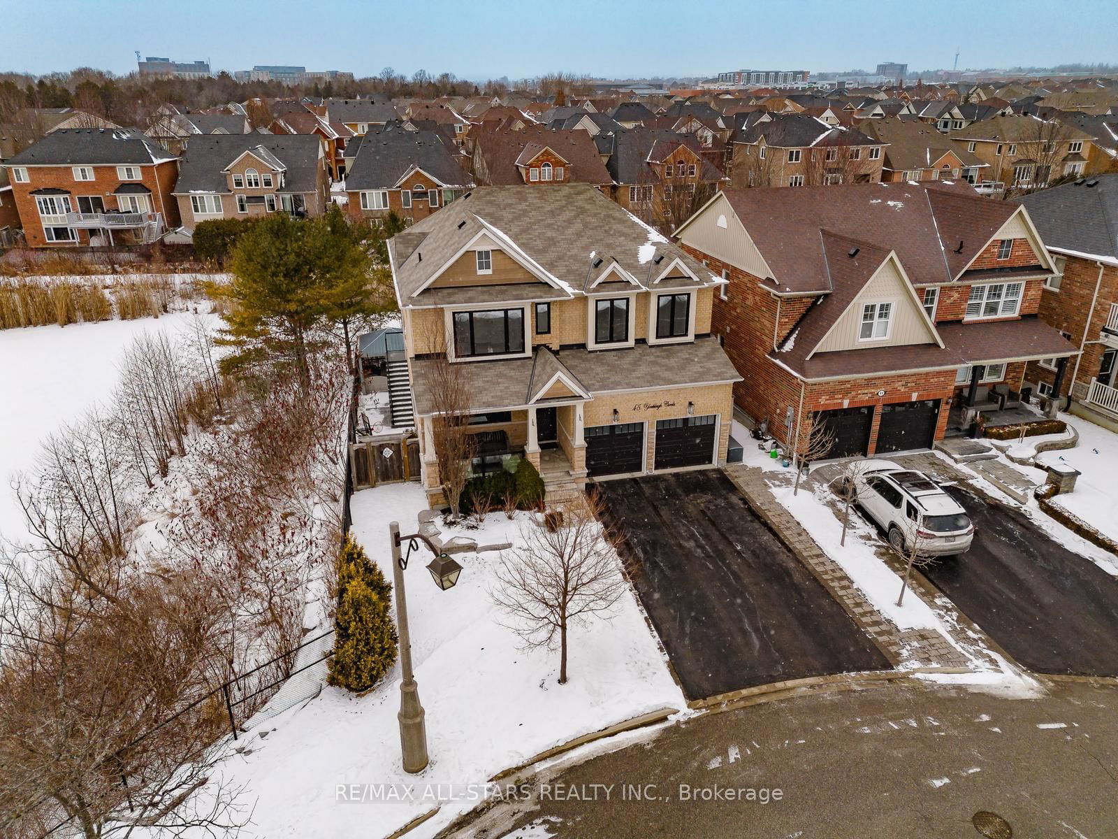 Detached House sold at 45 Yorkleigh Circle, Whitchurch-Stouffville, Stouffville, L4A 0Z5 - MLS: N11945925