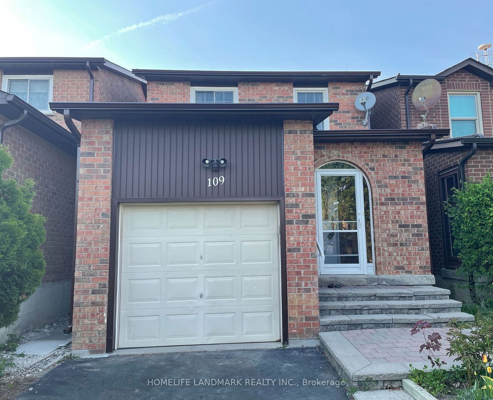 Detached House for sale at 109 Tangmere Crescent, Markham, Milliken Mills East, L3R 6Y3 - MLS: N11946015