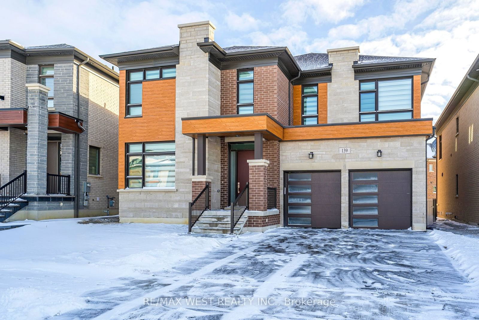 Detached House for sale at 139 Ballantyne Boulevard, Vaughan, Vellore Village, L3L 0E6 - MLS: N11946171