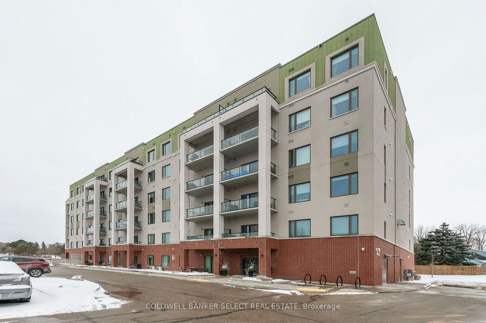 Condo for sale at 505-64 Queen Street, New Tecumseth, Tottenham, L0G 1W0 - MLS: N11946250