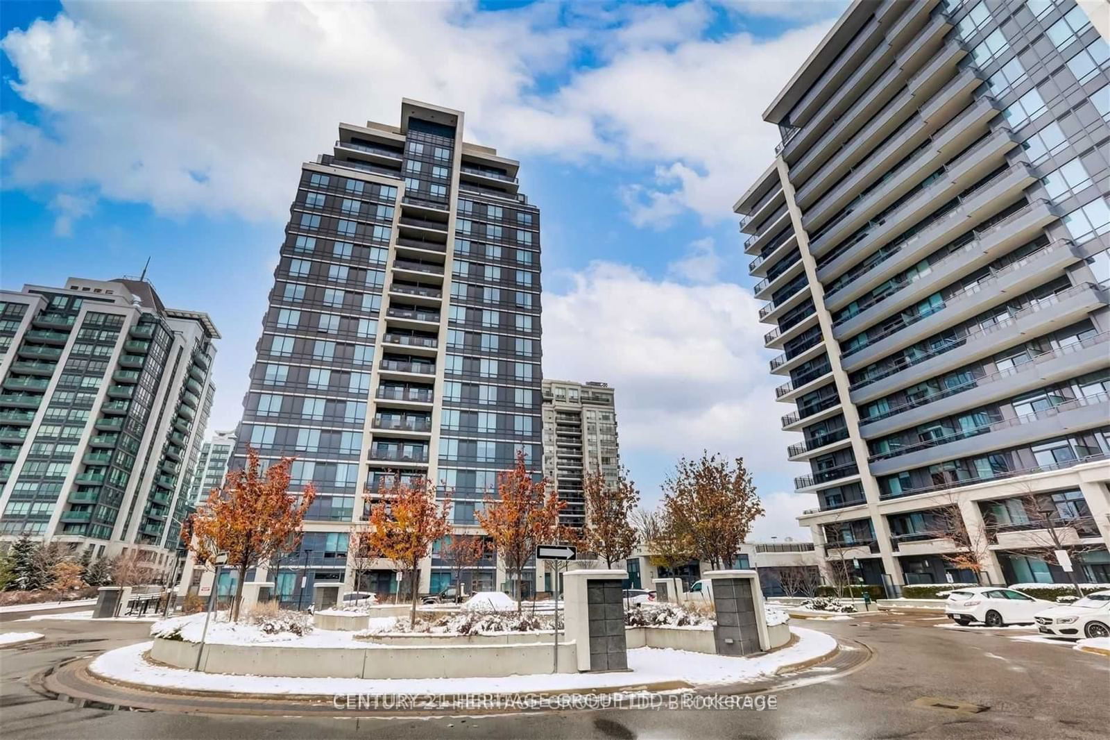 Condo leased at PH3-75 North Park Road, Vaughan, Beverley Glen, L4J 0H8 - MLS: N11946267