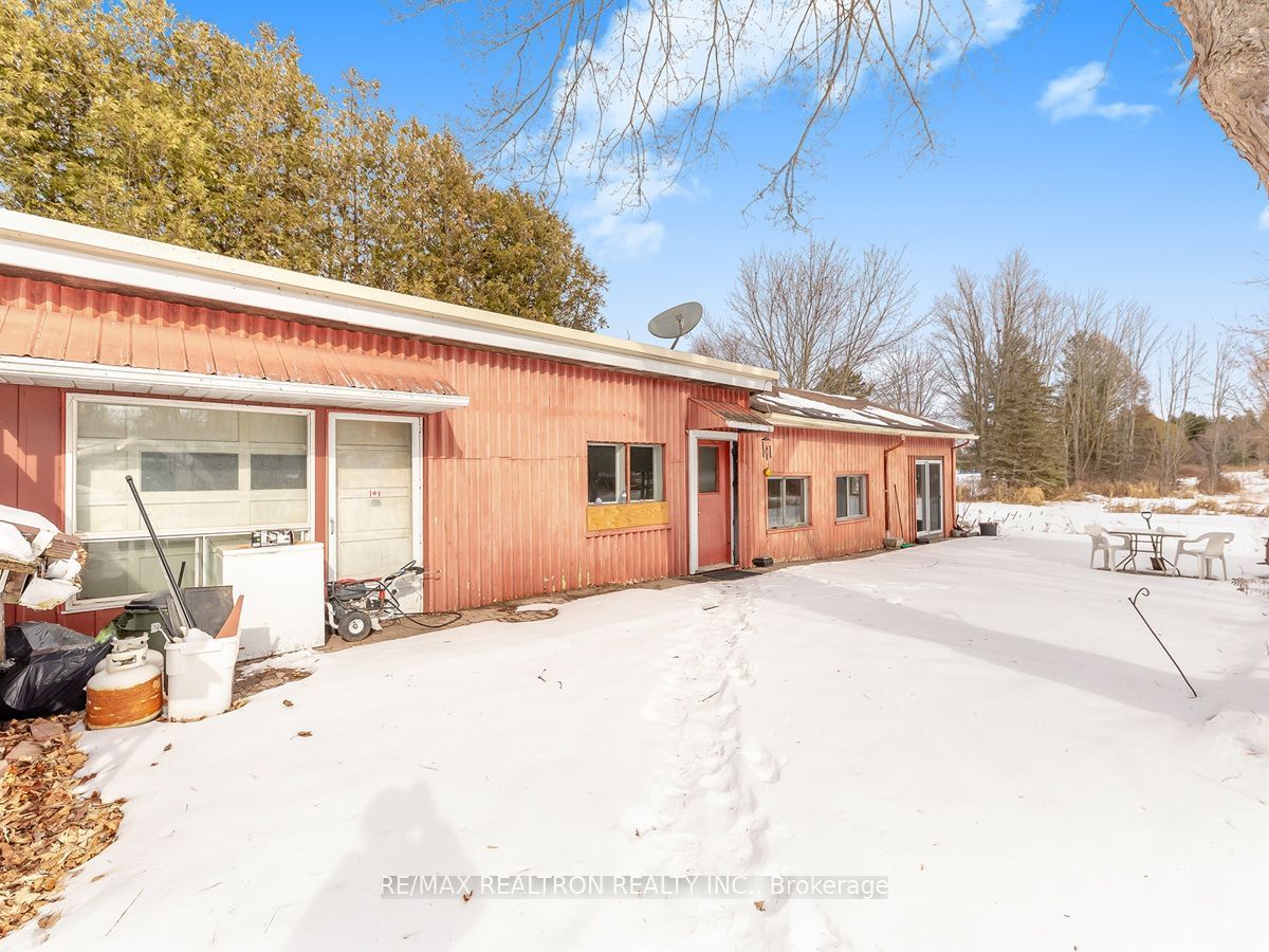 Building at 1809 10th Sideroad, New Tecumseth, Rural New Tecumseth