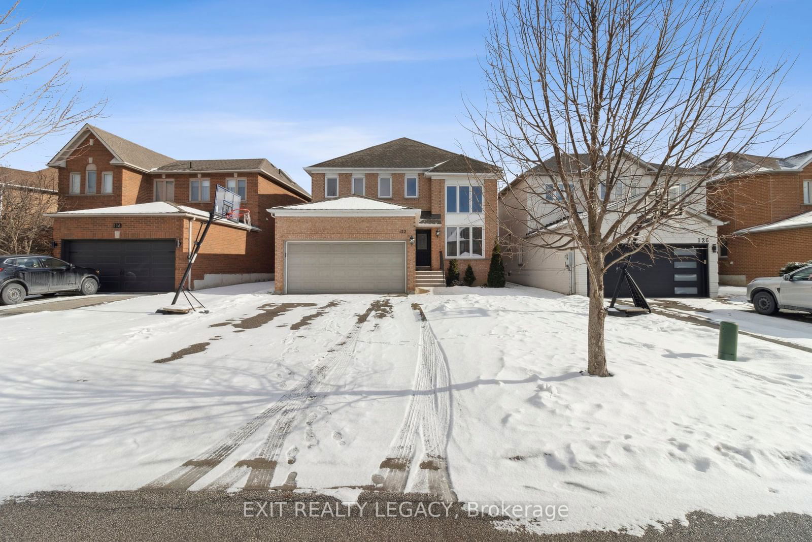 Detached House for lease at 122 Ventura Way, Vaughan, Beverley Glen, L4J 7S8 - MLS: N11946838