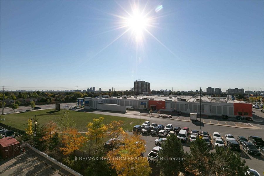 Condo for lease at 501-7 North Park Drive, Vaughan, Beverley Glen, L4J 0C9 - MLS: N11947297