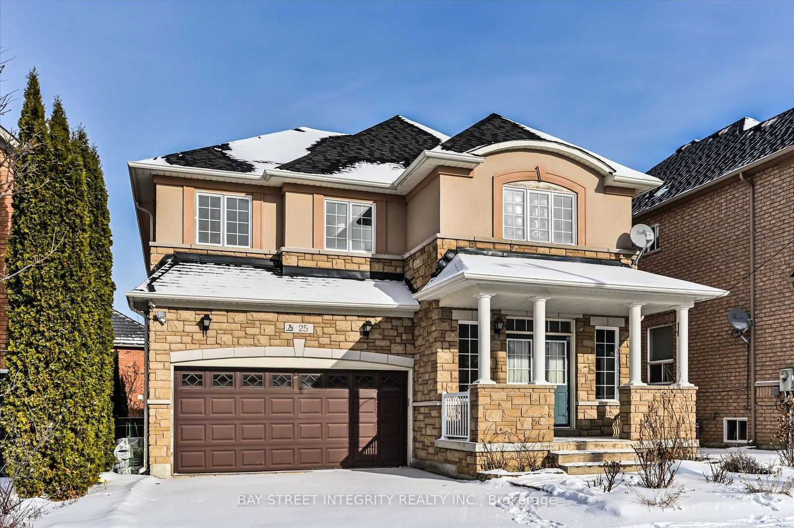 Detached House for sale at 25 Trish Drive, Richmond Hill, Oak Ridges Lake Wilcox, L4E 5C5 - MLS: N11947442