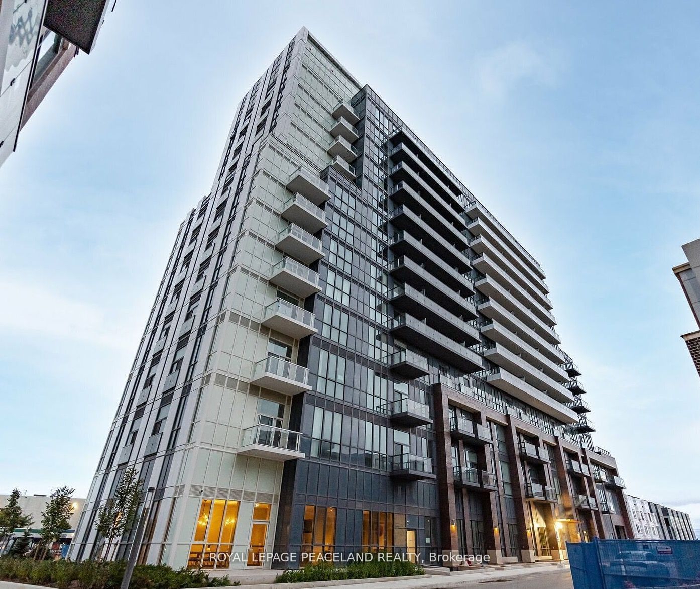 Condo for lease at 920-60 Honeycrisp Crescent, Vaughan, Vaughan Corporate Centre, L4K 0N5 - MLS: N11947452