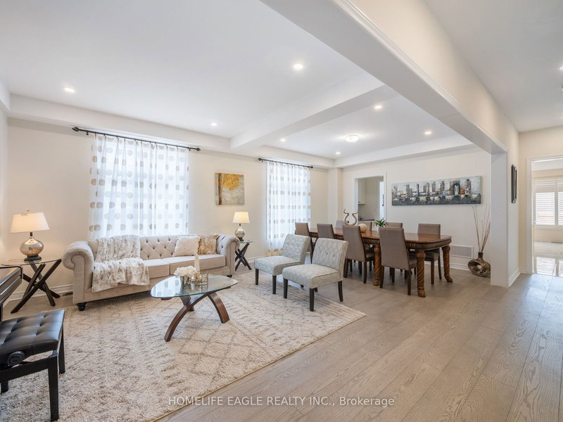 4 Goldeneye Dr, East Gwillimbury, L9N 0S6 | Image 2