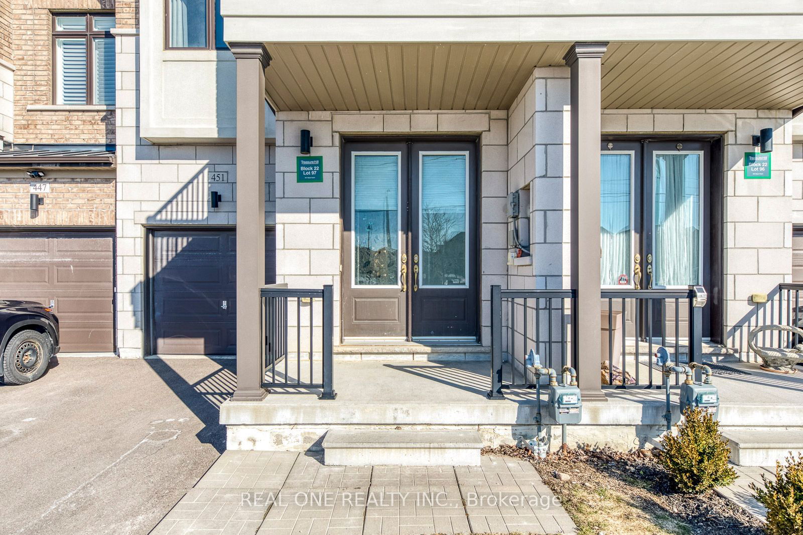 Townhouse for lease at 451 Elyse Court, Aurora, Bayview Northeast, L4G 2C9 - MLS: N11947733