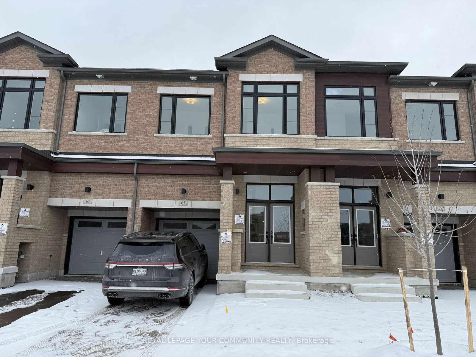 Townhouse for lease at 63 Kinloss Street, Vaughan, Kleinburg, L4H 3Z4 - MLS: N11948049